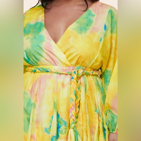 NWT PuteriaXO Plus Size Plunge Tie Dye Mini Dress with Braided Rope Belt - Picture 5 of 13
